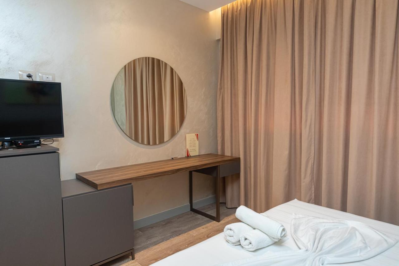 Novus Rooms Vlorë Extérieur photo